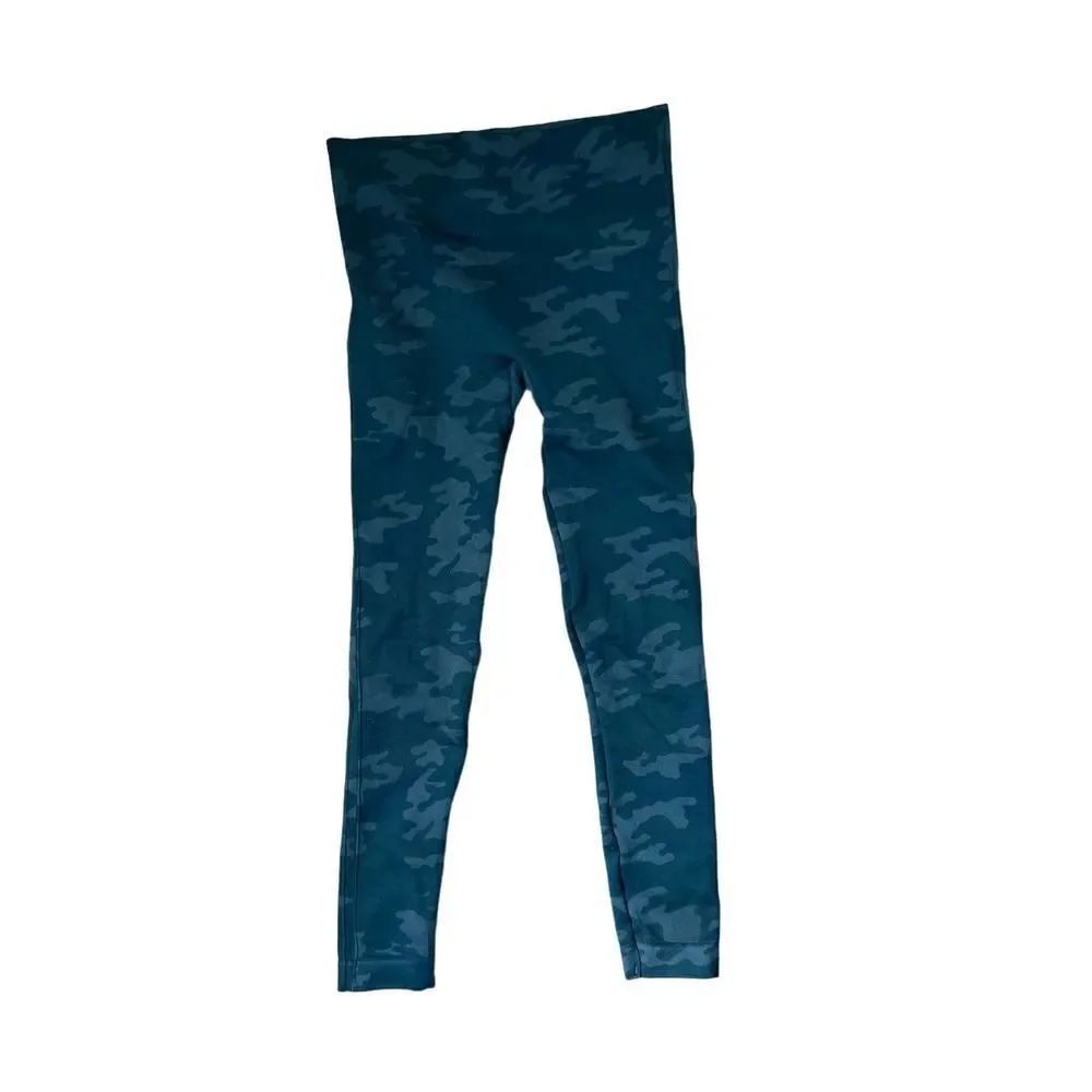 SPANX BLACK CAMO LEGGINGS SIZE XS - Picture 4 of 6